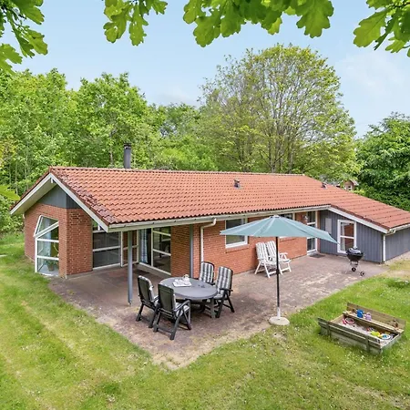 Casa de Férias Bosi - 28km From The Sea By Interhome